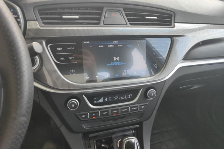 GEELY Emgrand 2018 #15 GEELY Emgrand 2018 car image #15