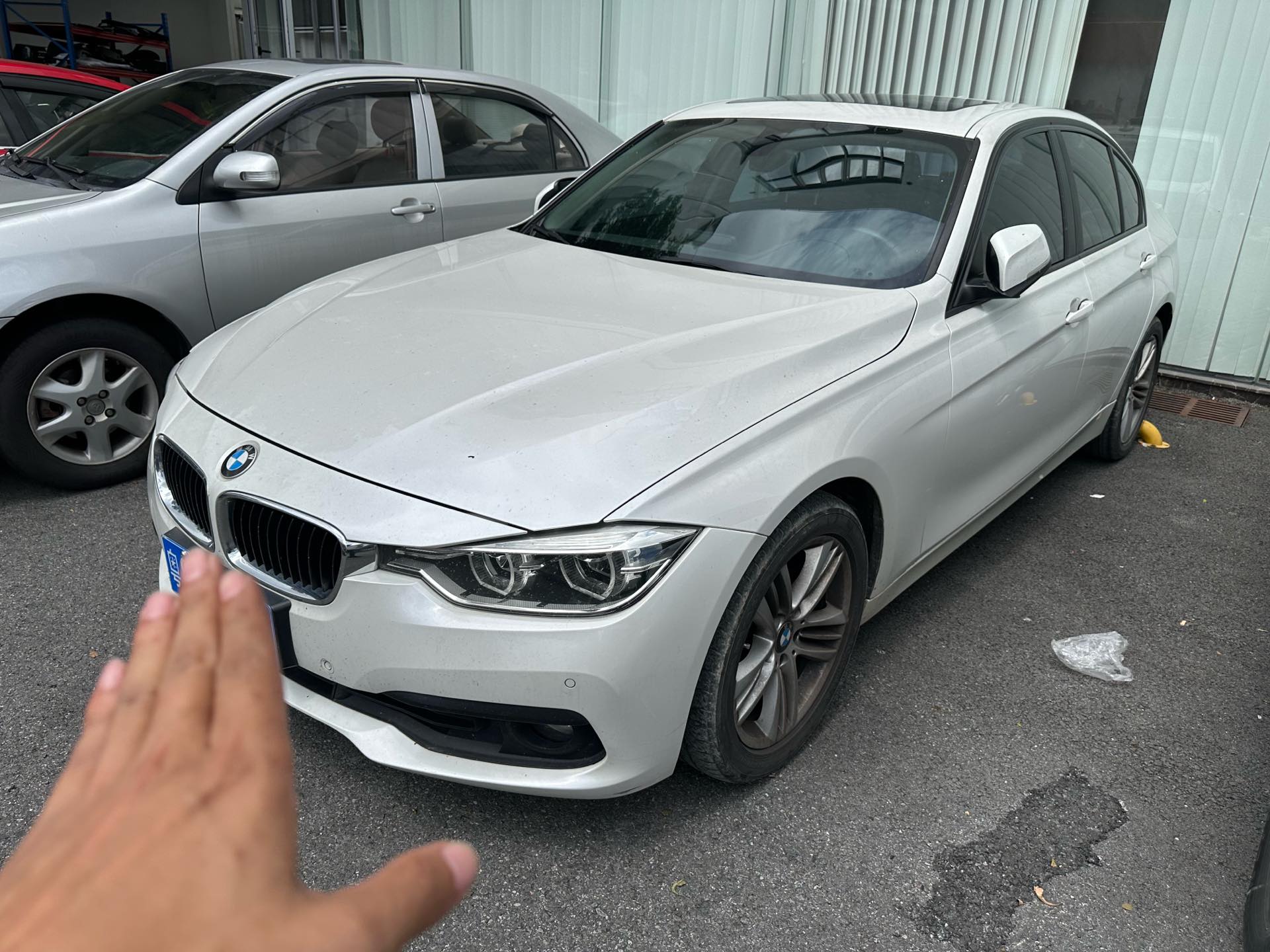 BMW 3 Series 2017 car image 
