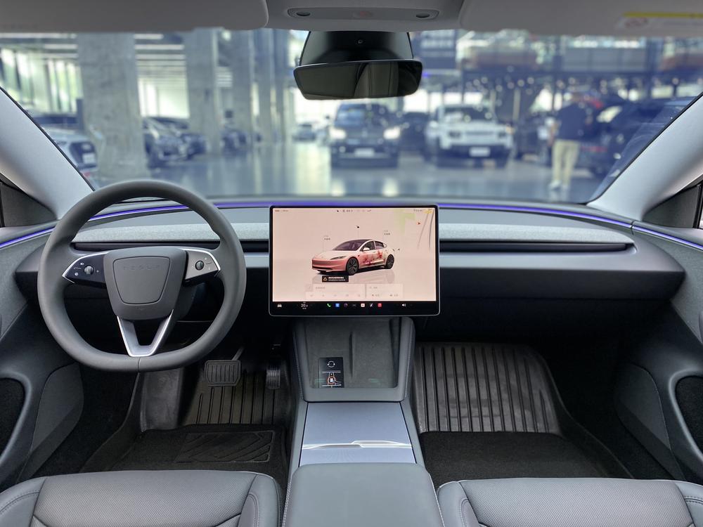 Tesla Model 3 2025 #22 Tesla Model 3 2025 car image #22