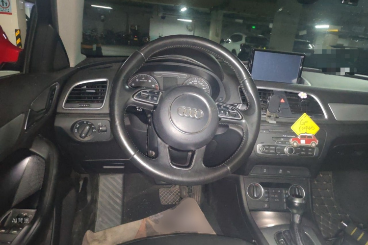 Audi Q3 2017 #12 Audi Q3 2017 car image #12