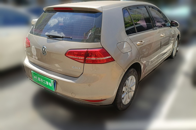 Volkswagen Golf 2016 car image #5