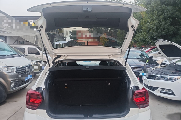 Volkswagen Polo 2020 car image #21