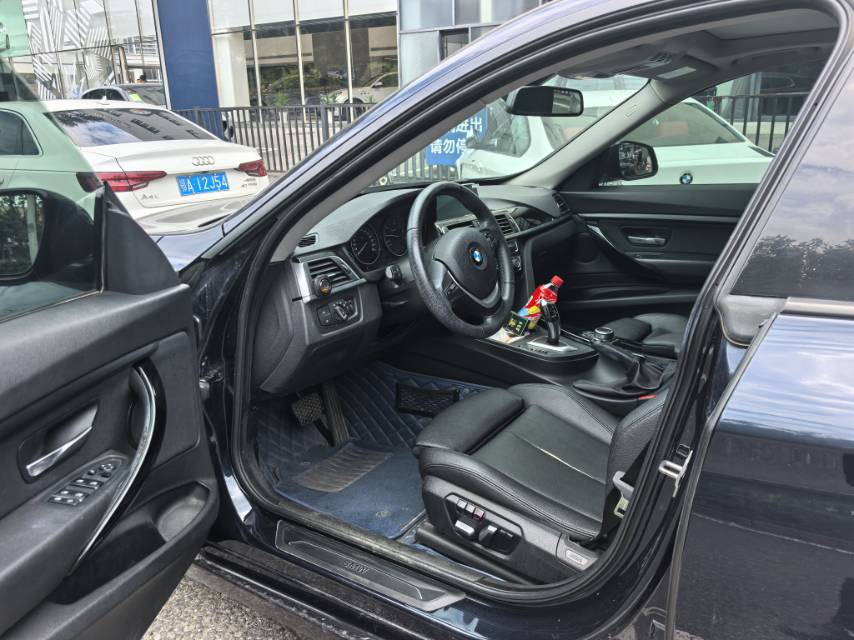 BMW 3 Series GT 2019 car image #5