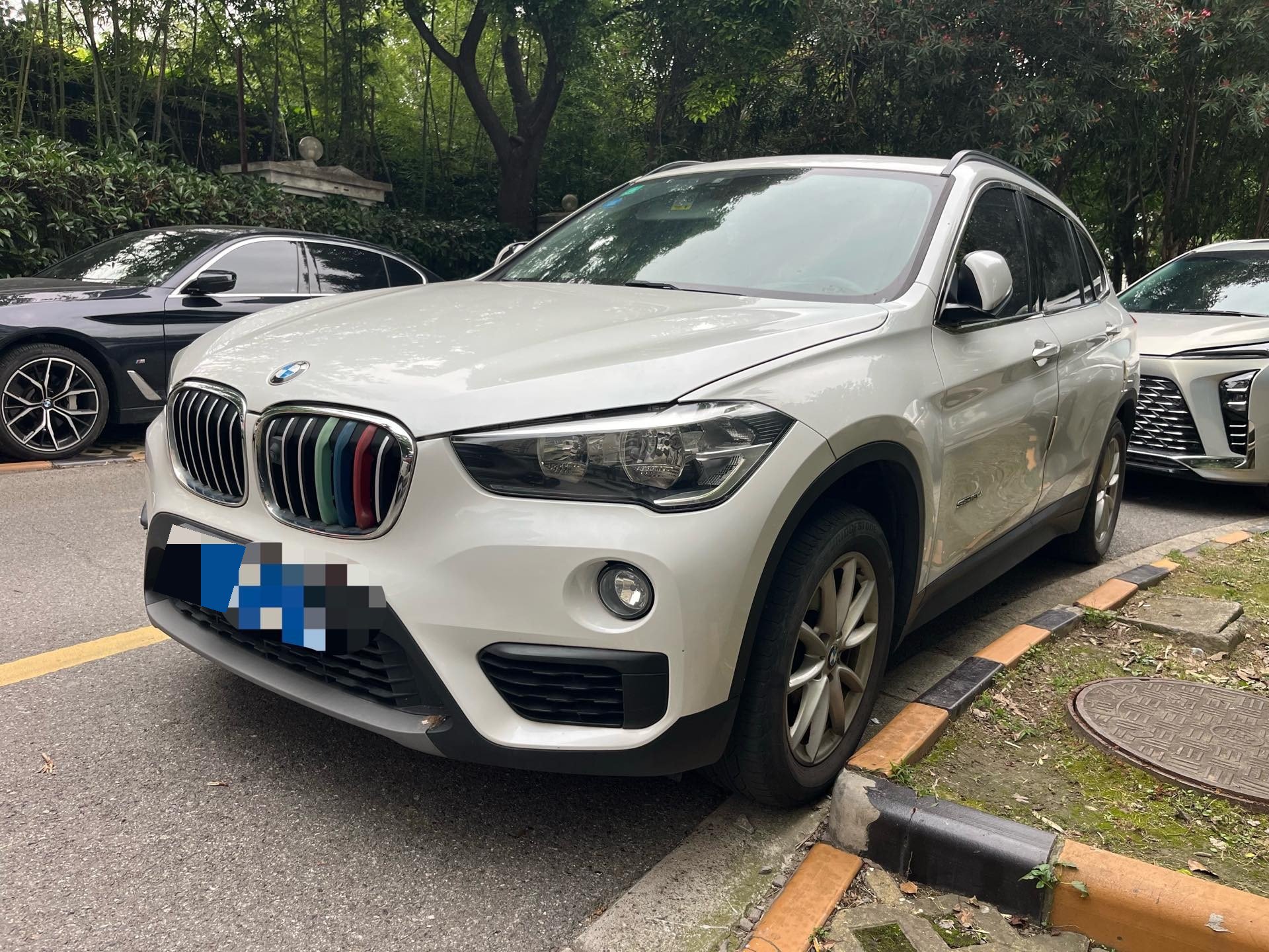 BMW X1 2017 BMW X1 2017 car image