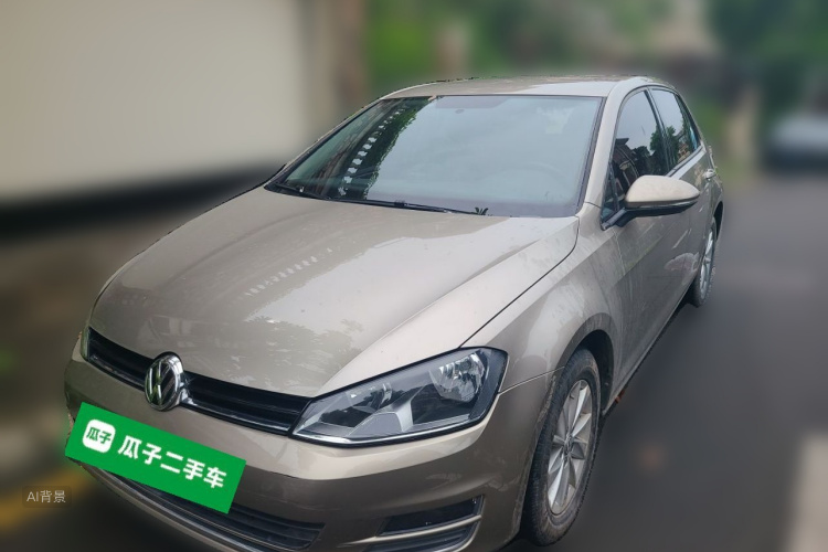 Volkswagen Golf 2017 car image #2