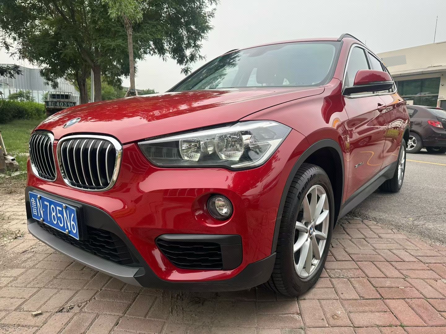 BMW X1 2018 BMW X1 2018 car image