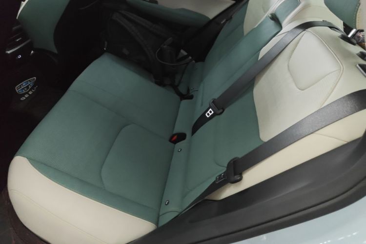 GEELY Emgrand L HiP 2022 #17 GEELY Emgrand L HiP 2022 car image #17