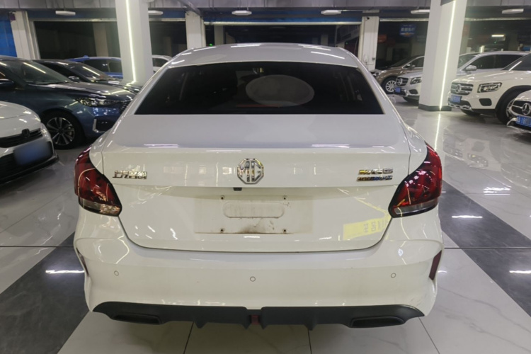 MG 5 2023 car image #6