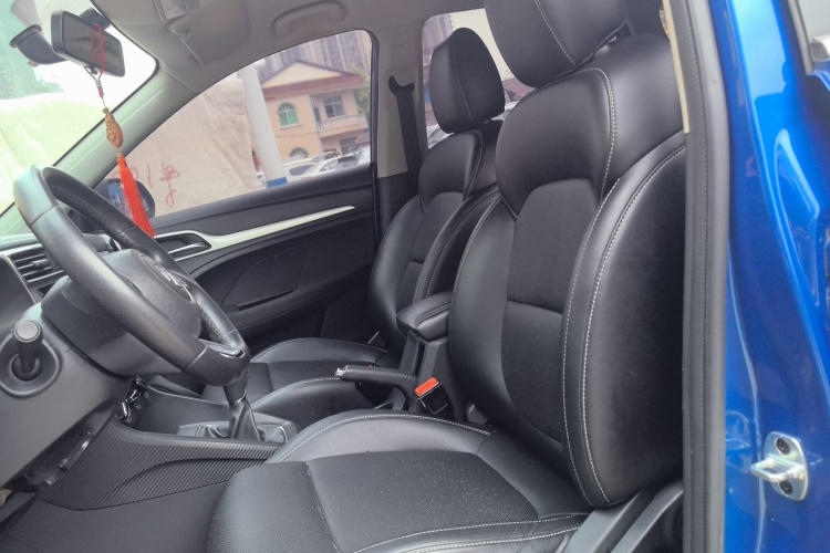 MG ZS 2018 изображение автомобиля #15