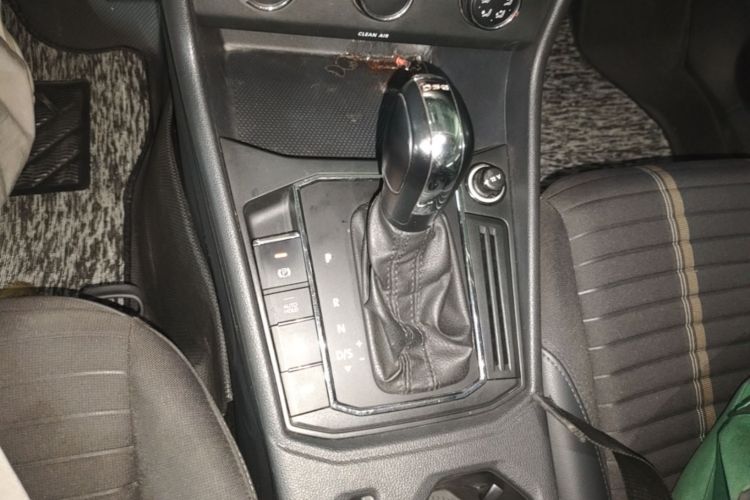Volkswagen Lavida 2019 #18 Volkswagen Lavida 2019 car image #18
