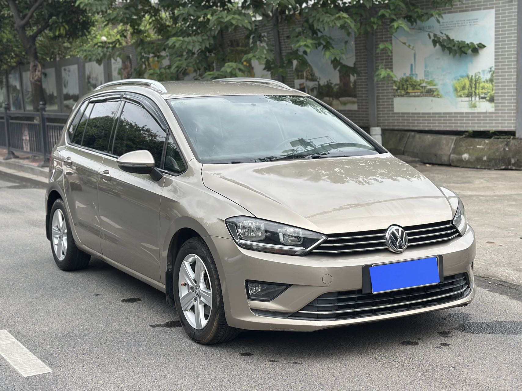 Volkswagen Golf Sportsvan 2017 #3 Volkswagen Golf Sportsvan 2017 car image #3