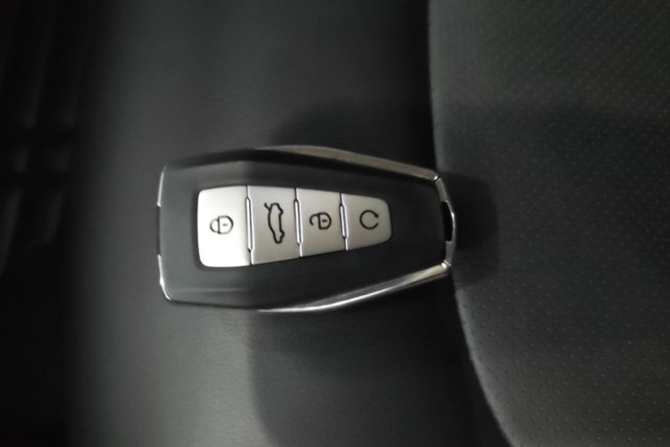 GEELY Emgrand GS 2021 car image #9