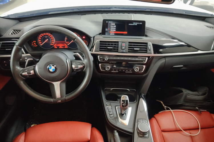 BMW 3 Series GT 2019 imagem de carro #10