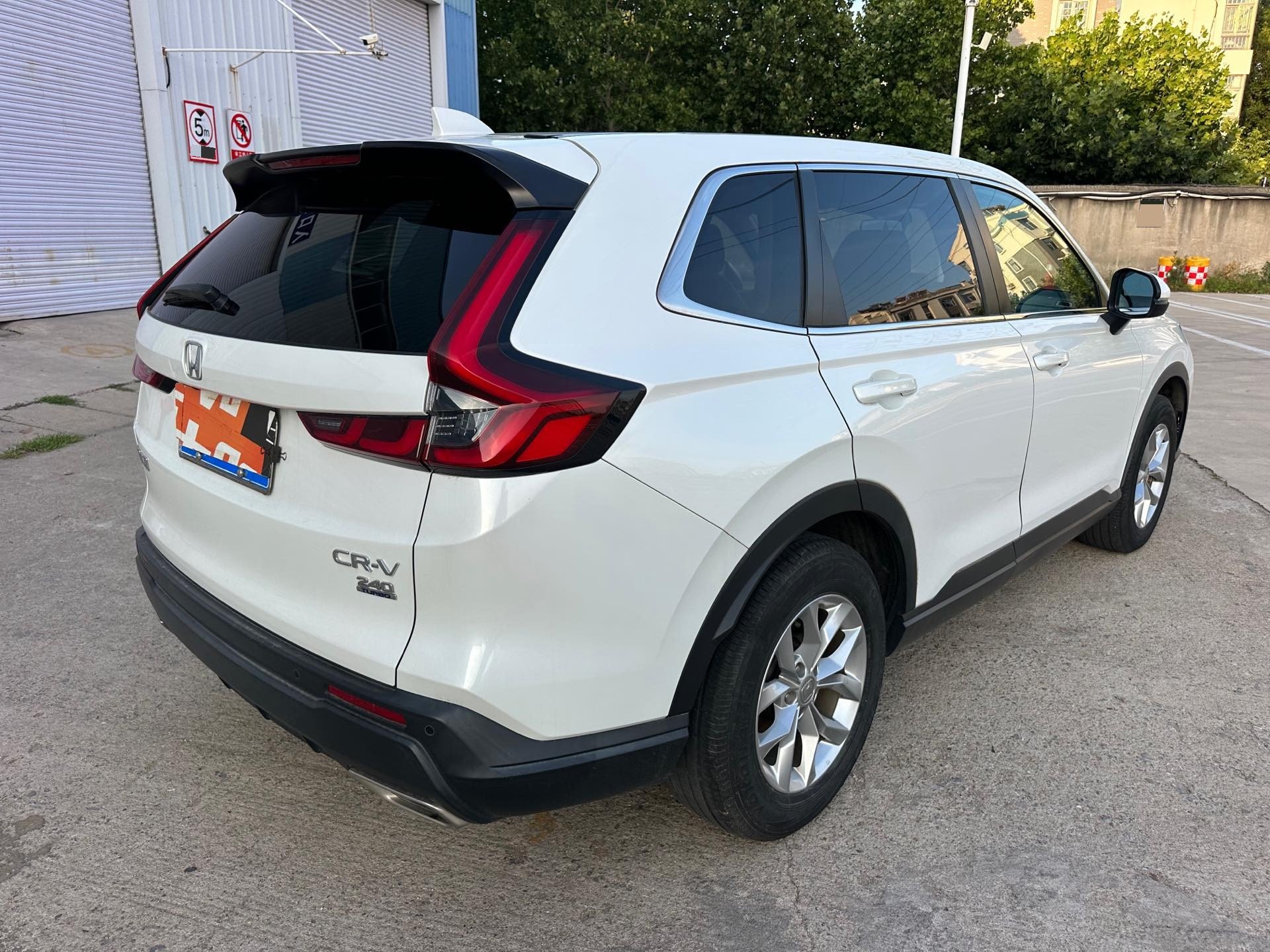 Honda CR-V 2023 изображение автомобиля #4