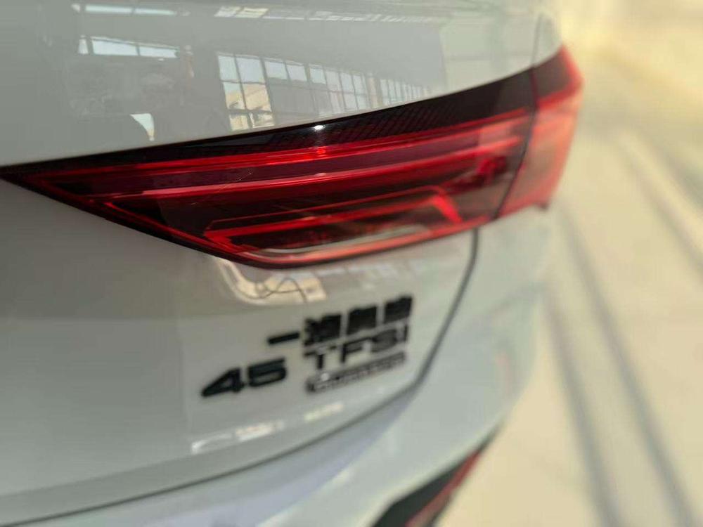 Audi Q3 Sportback 2023 car image #10