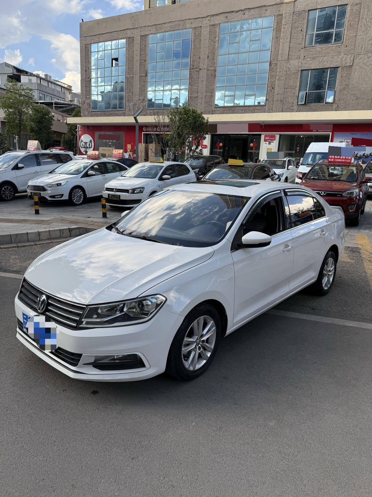 Volkswagen Santana 2017 car image 