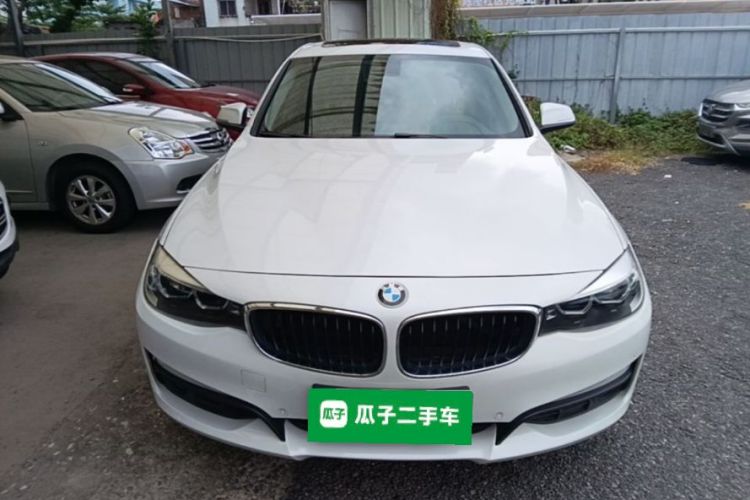 BMW 3 Series GT 2019 изображение автомобиля #3