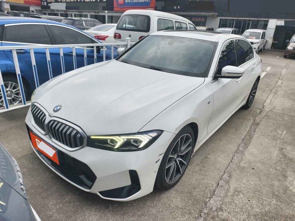 BMW 3 Series 2023 BMW 3 Series 2023 car image