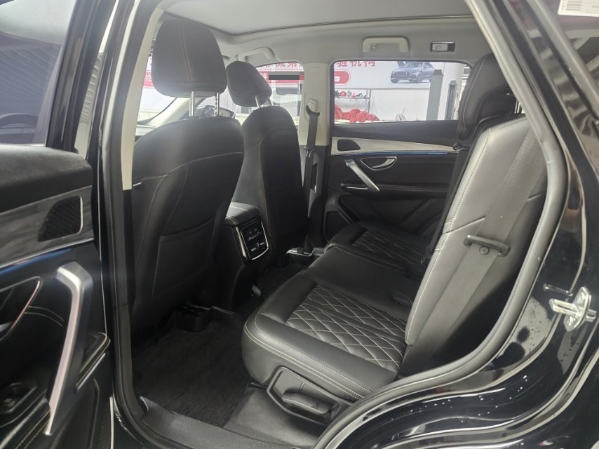 Jetour X70 PLUS 2023 image de voiture #4