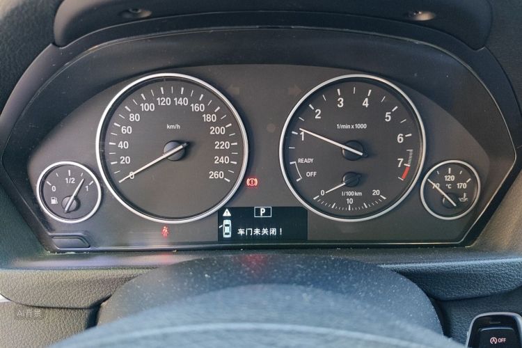 BMW 3 Series 2017 #13 BMW 3 Series 2017 car image #13