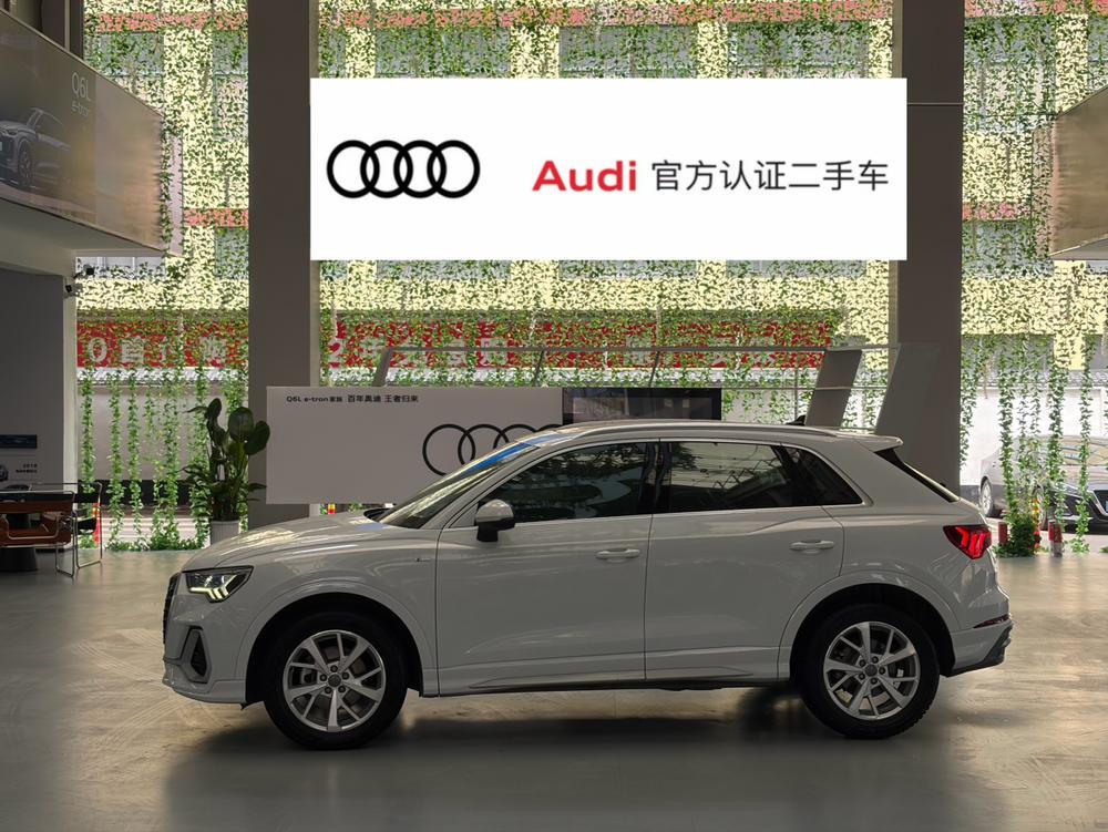 Audi Q3 2019 #3 Audi Q3 2019 car image #3