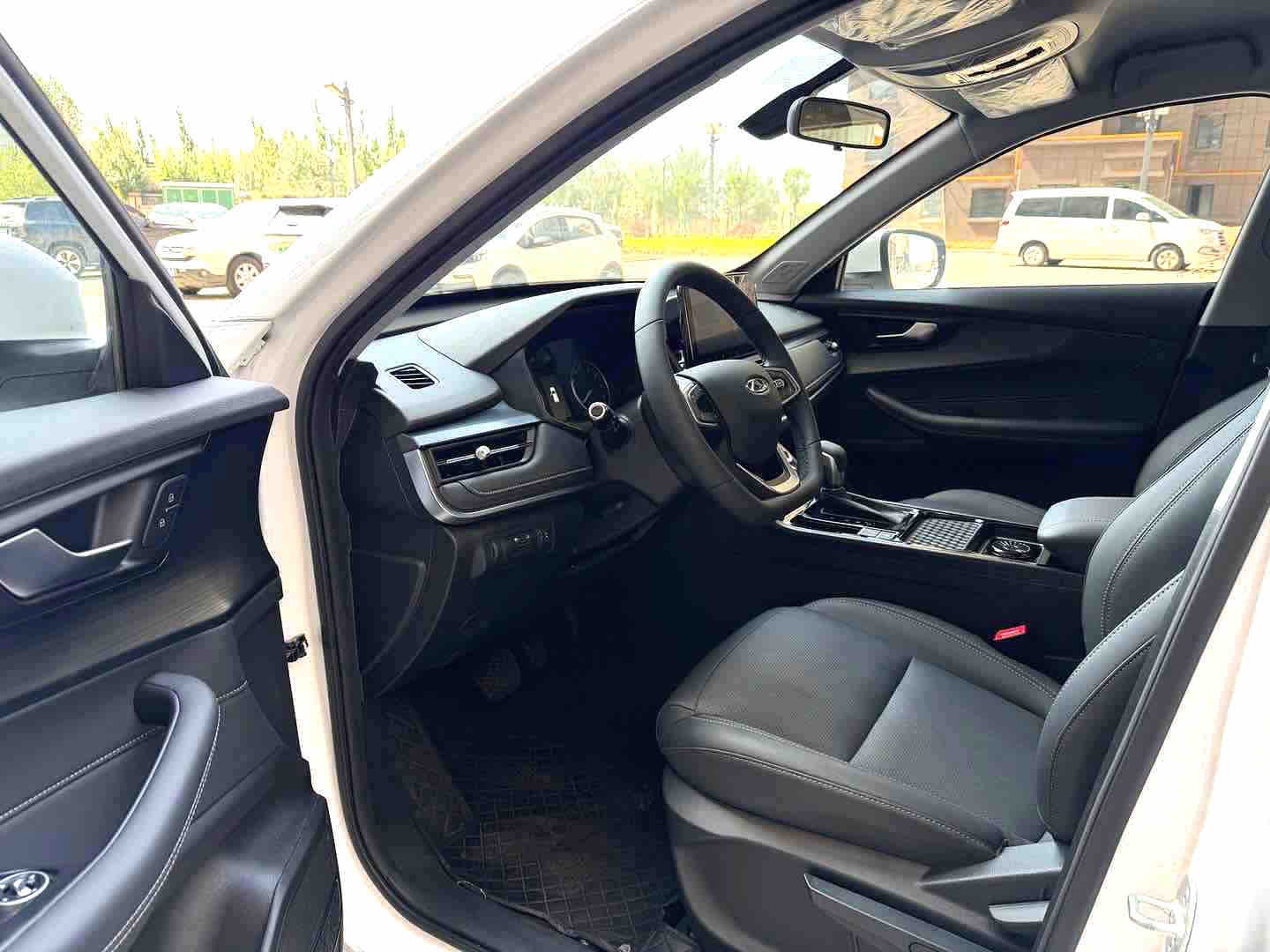 Chery Tiggo 5x 2025 #4 Chery Tiggo 5x 2025 car image #4