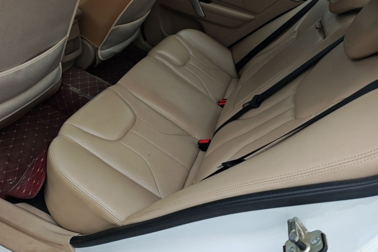 GEELY Emgrand 2017 #17 GEELY Emgrand 2017 car image #17