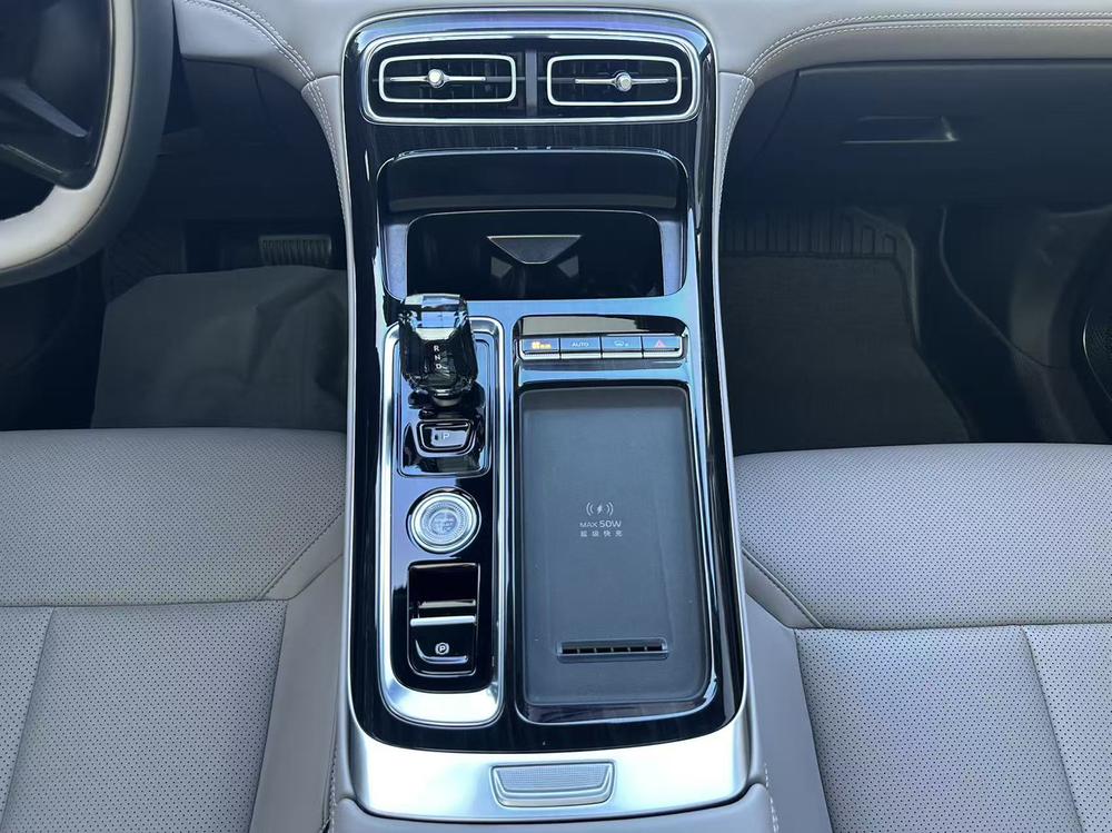 GEELY Boyue L 2025 #22 GEELY Boyue L 2025 imagen de coche #22