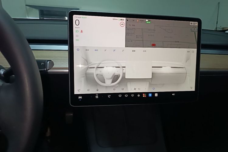 Tesla Model 3 2023 #13 Tesla Model 3 2023 car image #13