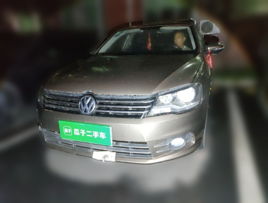 Volkswagen Bora 2014 car image 