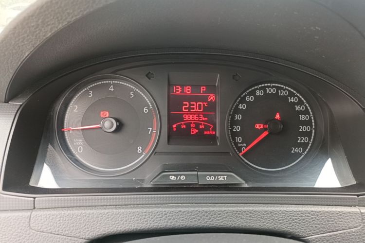 Volkswagen Santana 2022 car image #16
