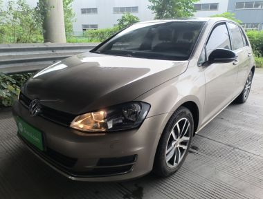 Volkswagen Golf 2017 Volkswagen Golf 2017 car image