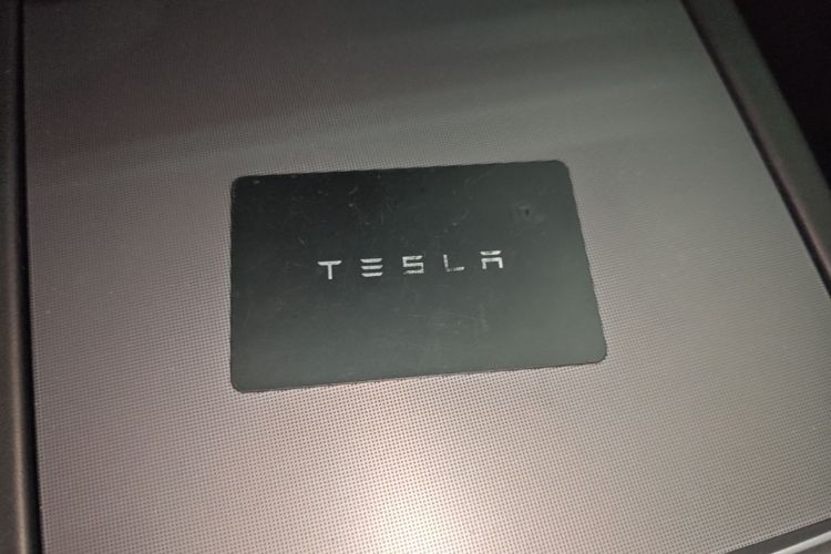 Tesla Model 3 2024 #9 Tesla Model 3 2024 car image #9