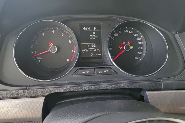 Volkswagen Lavida 2018 #14 Volkswagen Lavida 2018 car image #14