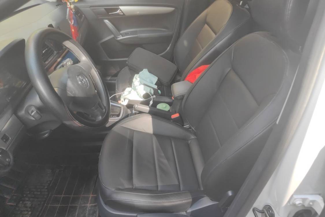 Volkswagen Lavida 2014 car image #18