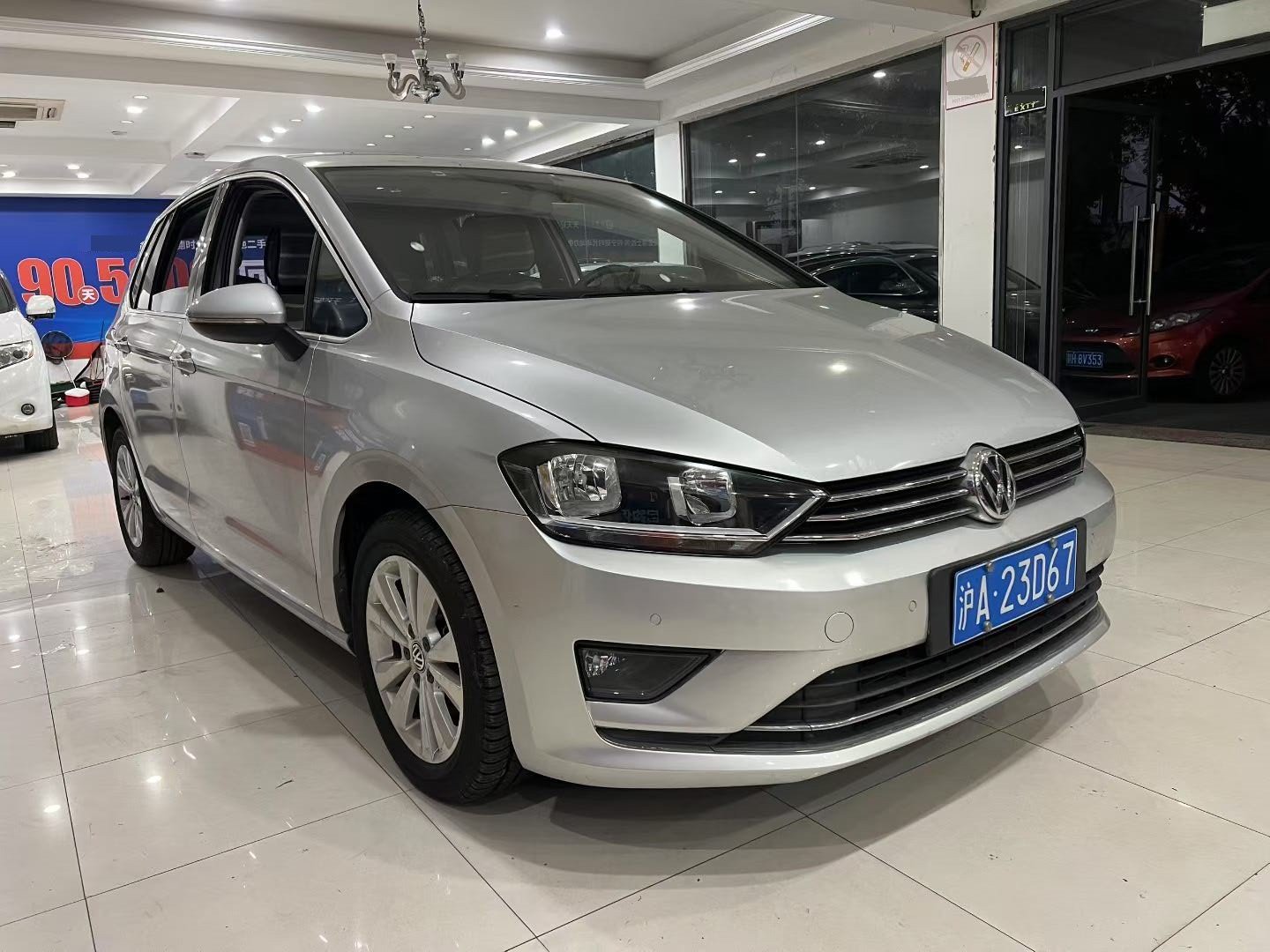 2016 image de voiture #2