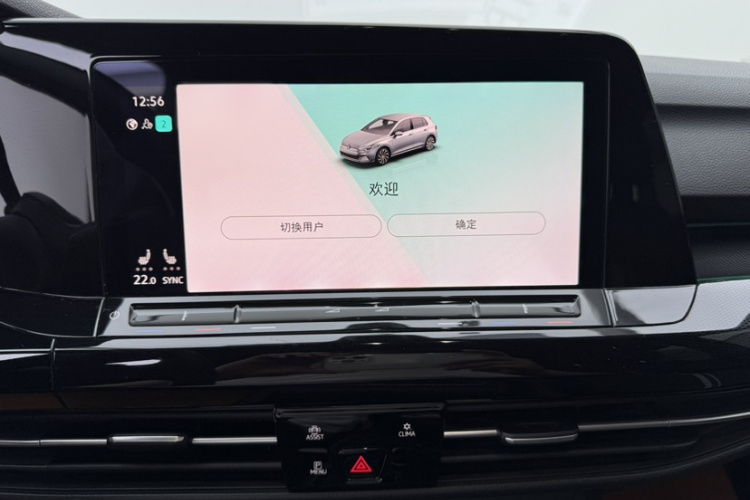 Volkswagen Golf 2021 car image #18