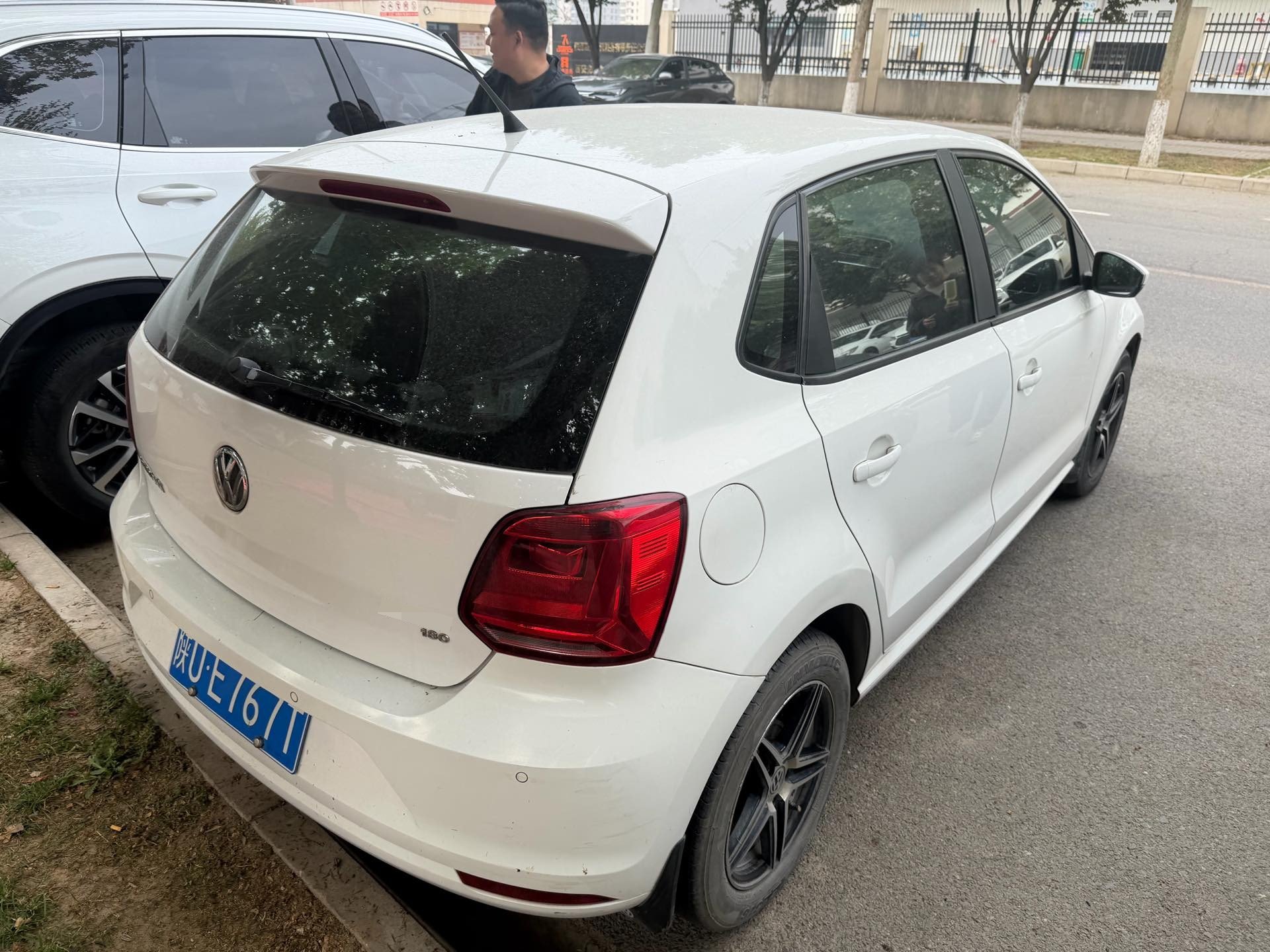 Volkswagen Polo 2017 изображение автомобиля #5