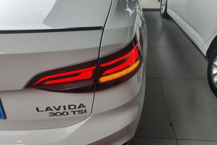 Volkswagen Lavida 2023 car image #8