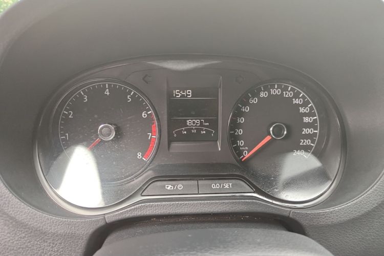 Volkswagen Polo 2017 #12 Volkswagen Polo 2017 car image #12