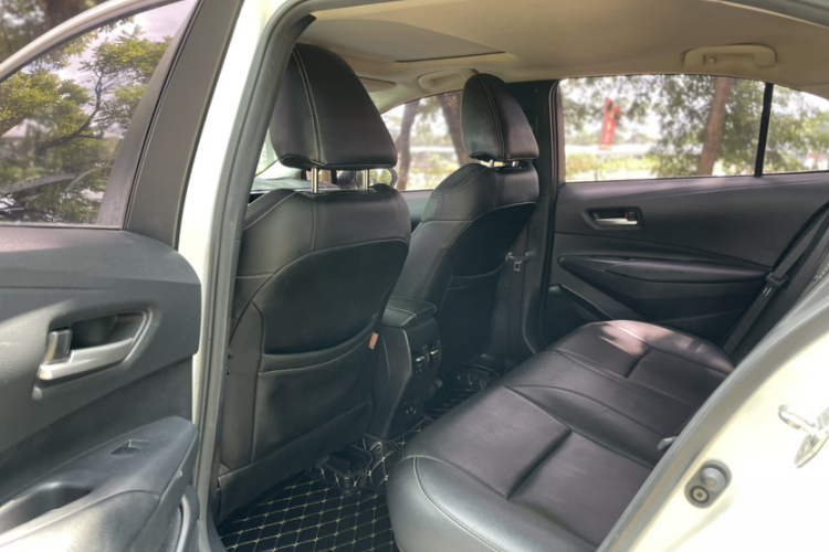 Toyota Corolla 2021 immagine di auto #22