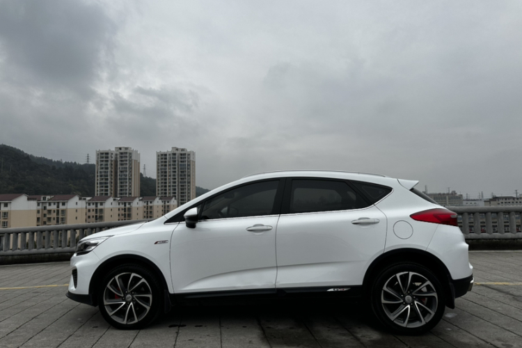 GEELY Emgrand GS 2018 #9 GEELY Emgrand GS 2018 car image #9