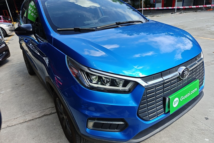 BYD Yuan New Energy 2019 car image #4