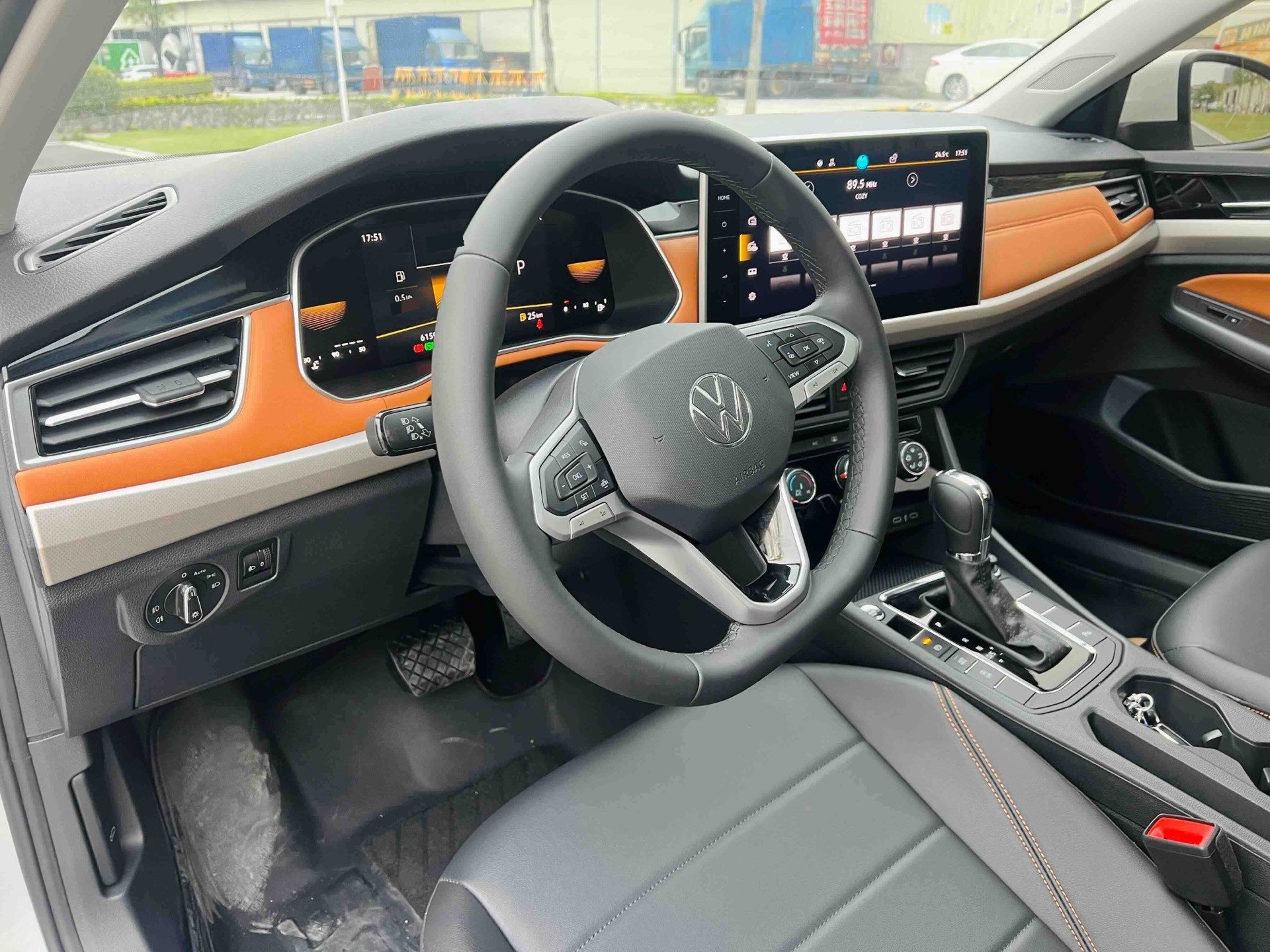 2024 car image #8
