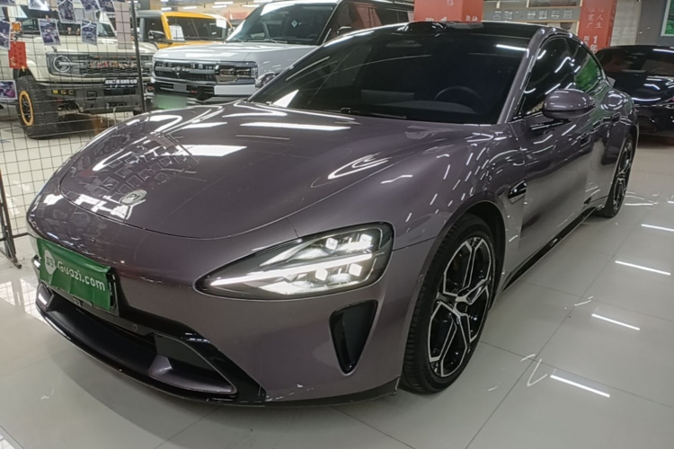 MI SU7 2025 car image #2