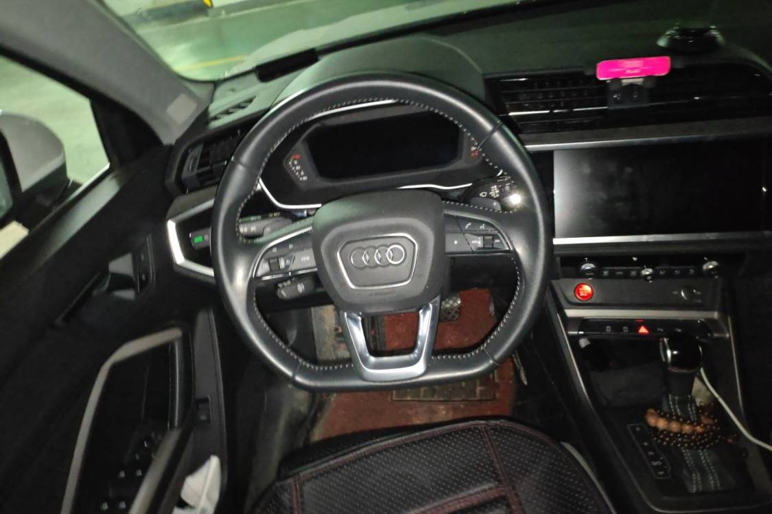 Audi Q3 2020 #24 Audi Q3 2020 car image #24