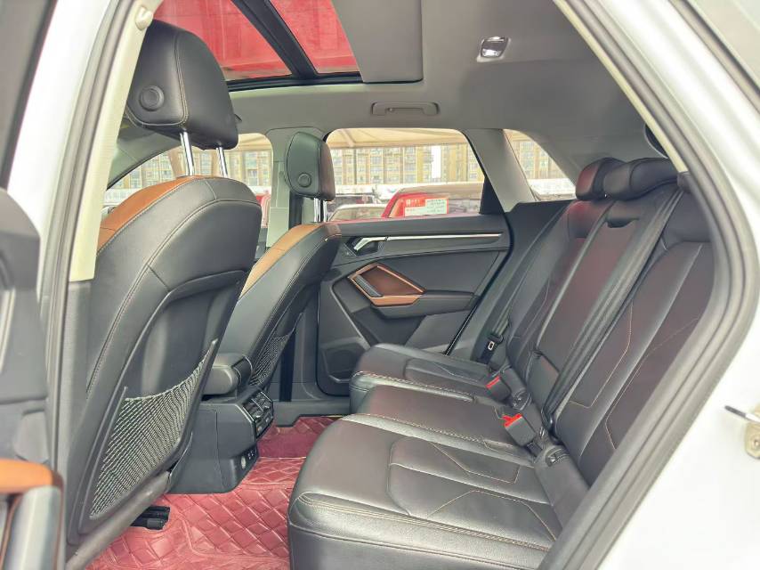 Audi Q3 2019 #3 Audi Q3 2019 car image #3