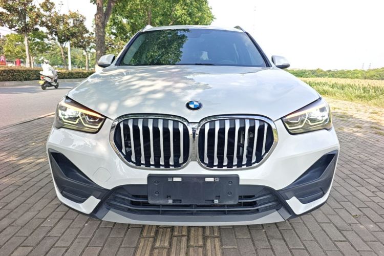 BMW X1 2020 #3 BMW X1 2020 car image #3