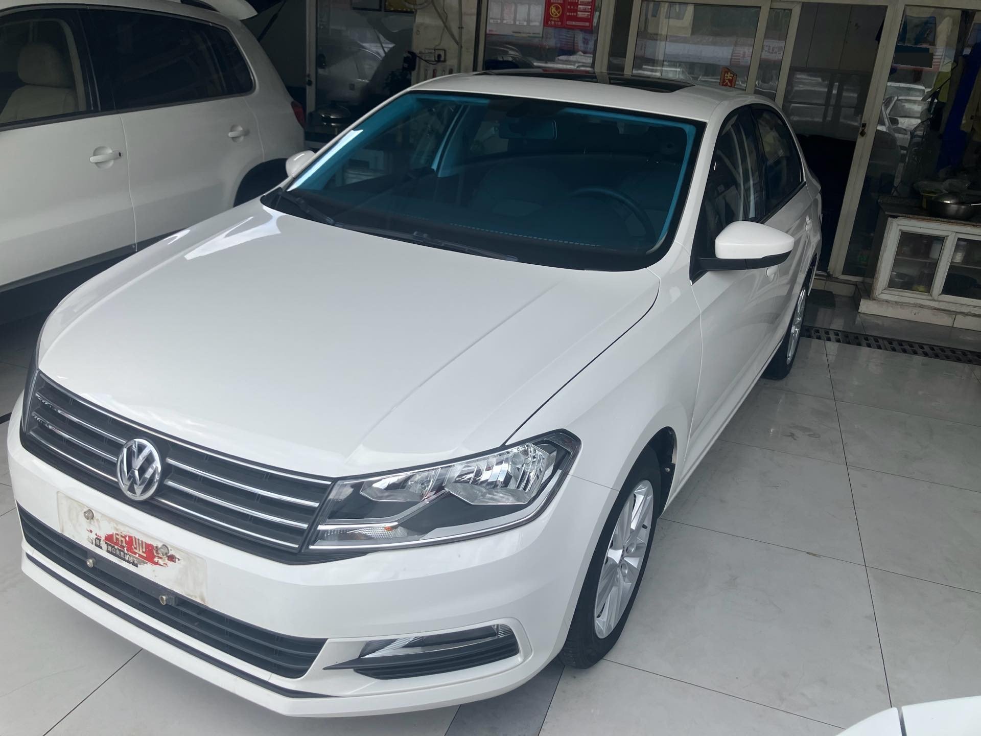 Volkswagen Santana 2019 car image 
