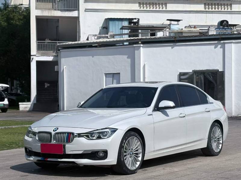 BMW 3 Series 2018 BMW 3 Series 2018 car image